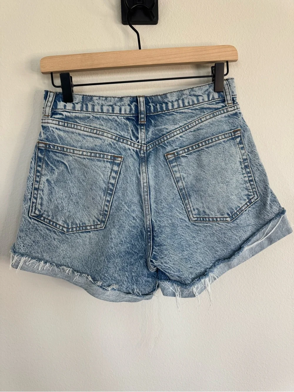 Reformation Charlie Cuffed High Rise Denim Shorts Cotton Lyocell Light Wash 26